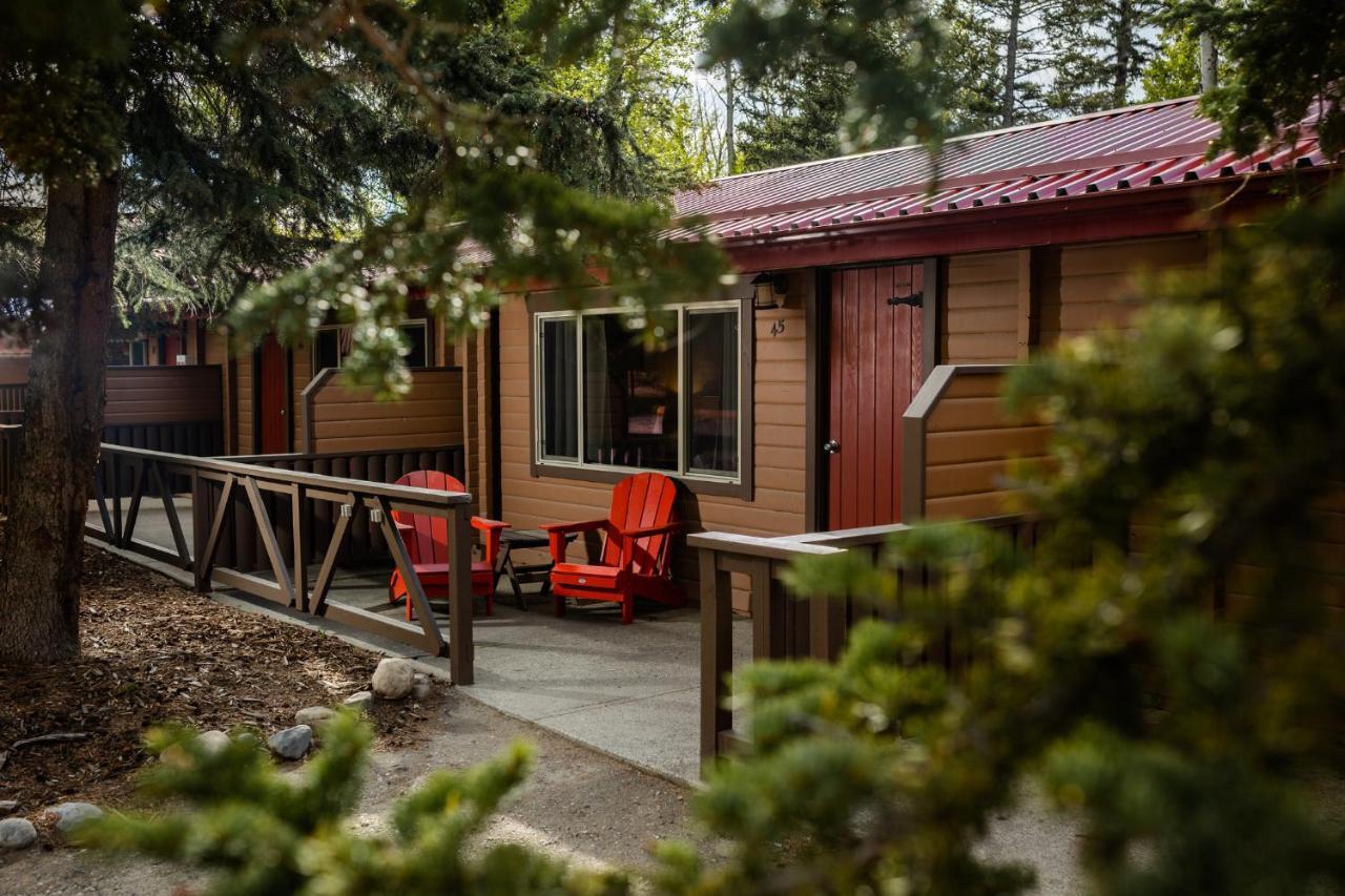 Miette Mountain Cabins Jasper Bagian luar foto