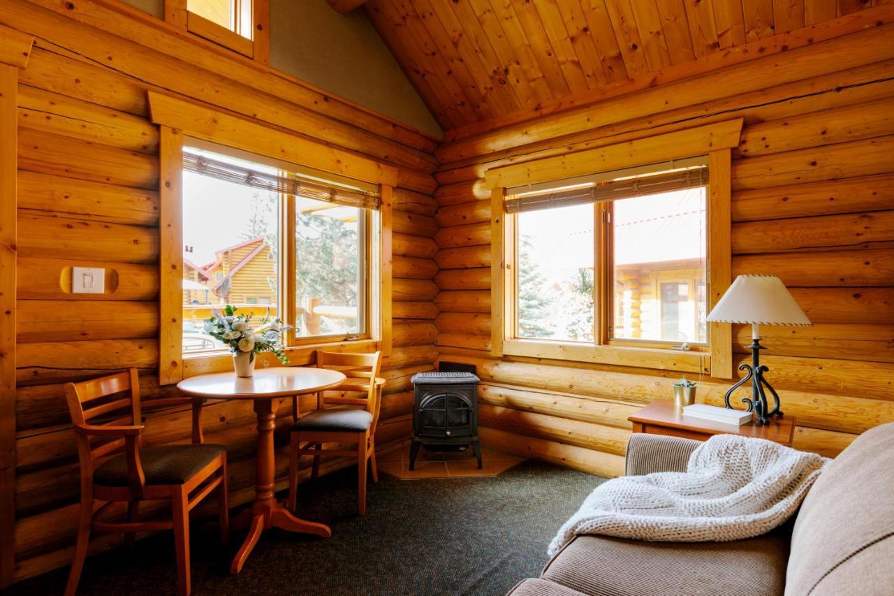 Miette Mountain Cabins Jasper Bagian luar foto
